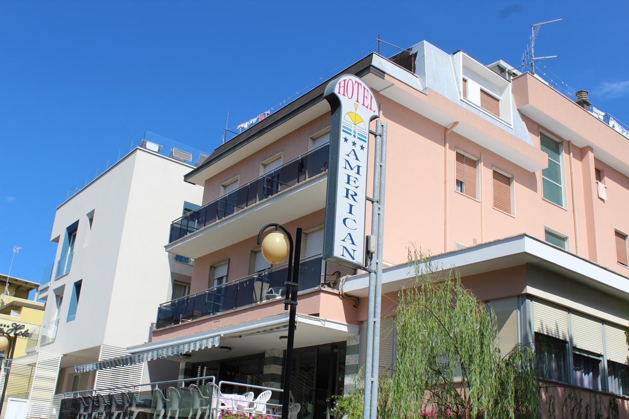Hotel American Белларія-Іджеа-Марина Екстер'єр фото